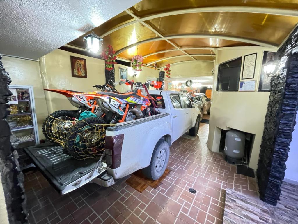 Hostal Rosita Latacunga Buitenkant foto