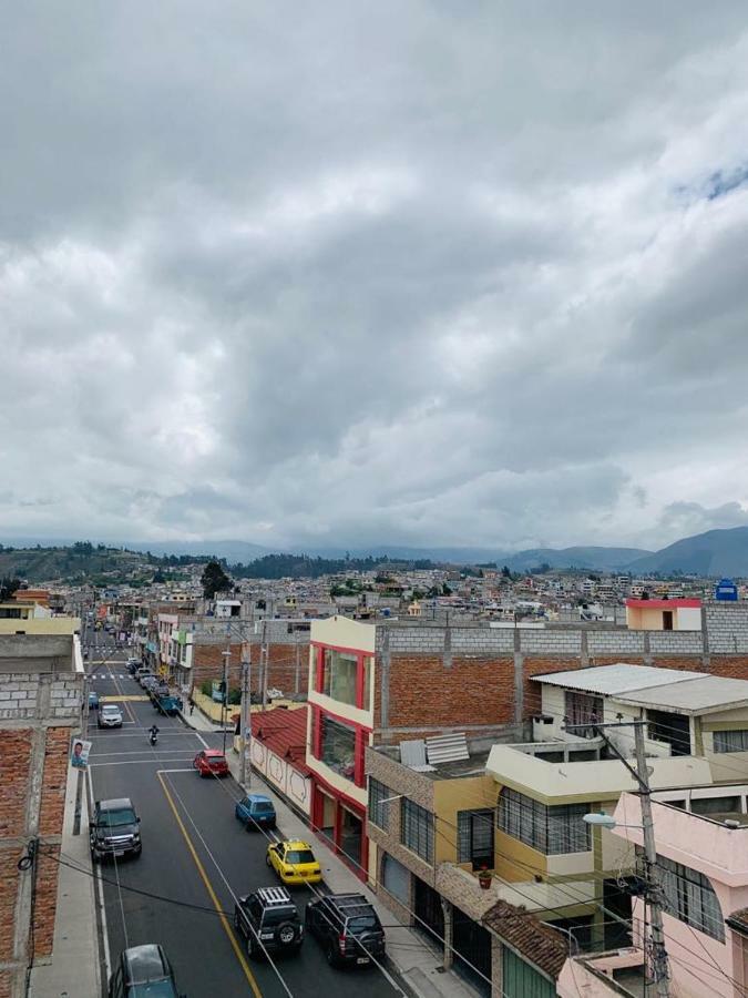 Hostal Rosita Latacunga Buitenkant foto